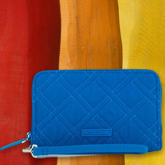 Vera Bradley Bahama Bay RFID Wristlet – Blue Grab & Go Travel Wallet - Picture 2 of 7